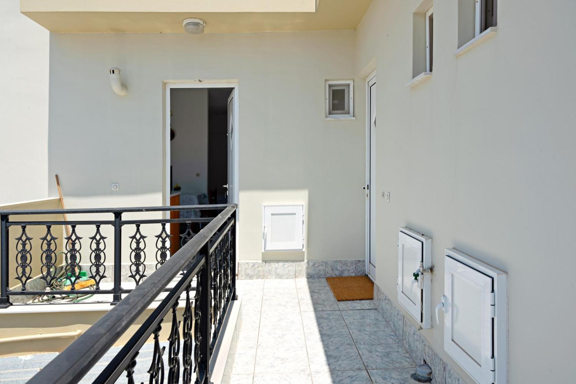 Athina Seaside Lägenhet Kardamena  Exteriör bild